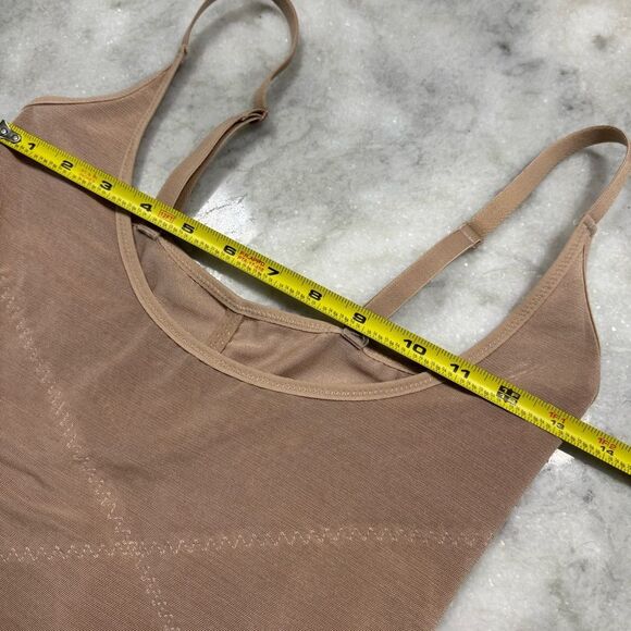 Women's Open Bust Tummy Control Waist Slimming Sheer Shapewear. Size Medium - Picture 9 of 12